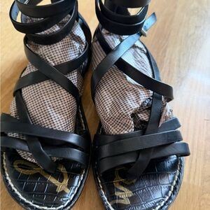 Sam Edelman Women's Black Strappy Gladiator Sandals